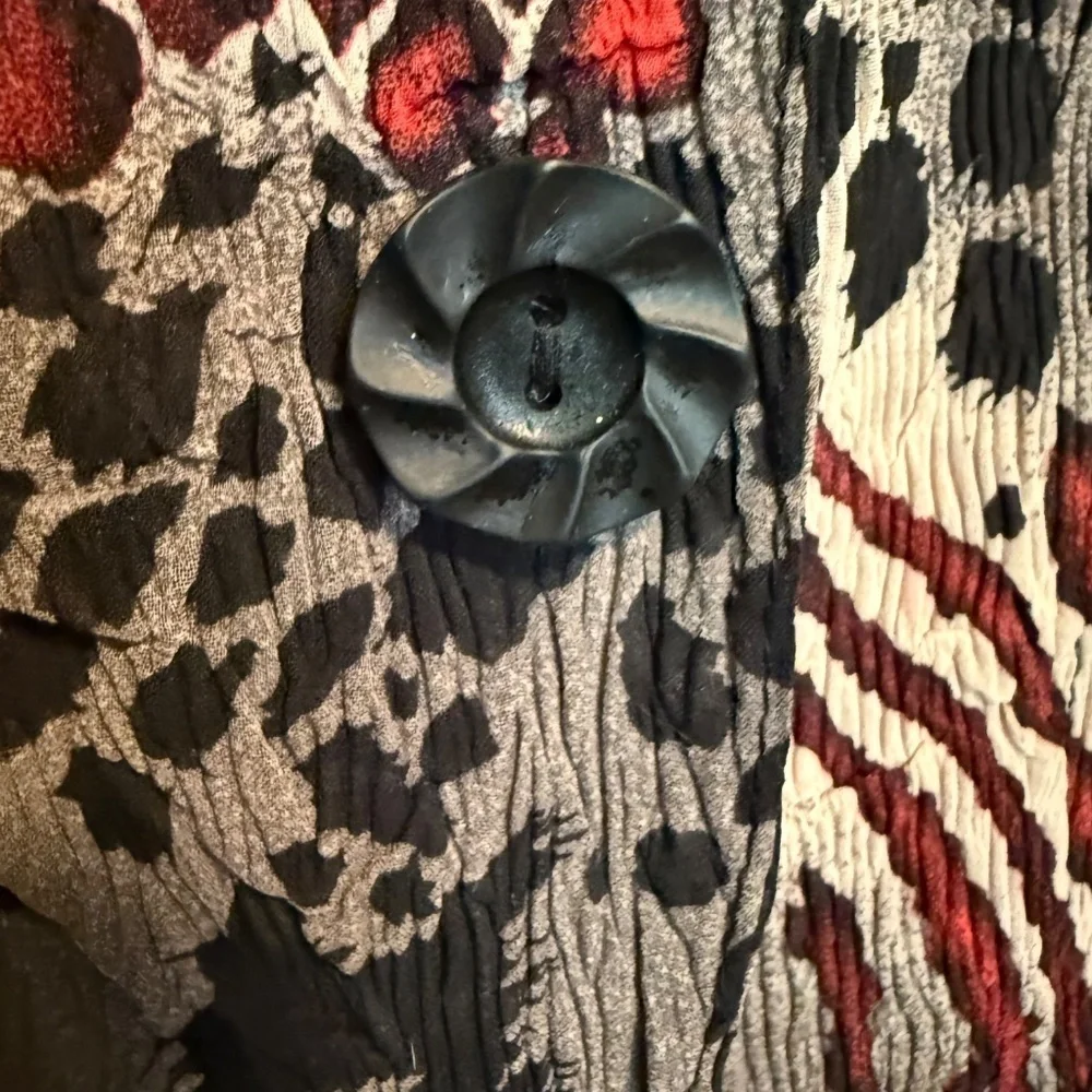NWOT Rossi Roma Animal Print Long Sleeve‎ Blouse Size XL
